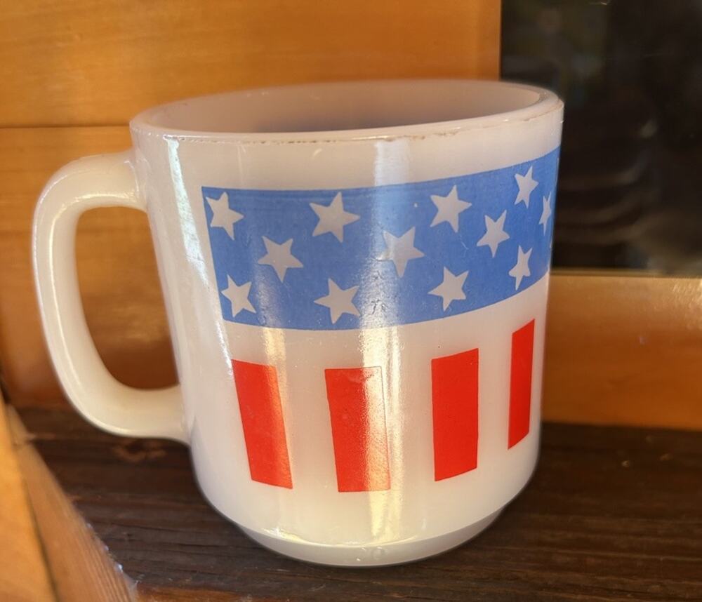 Vintage Glasbake USA Flag Mug Milk Glass Coffee Cup Mug Red White & Blue